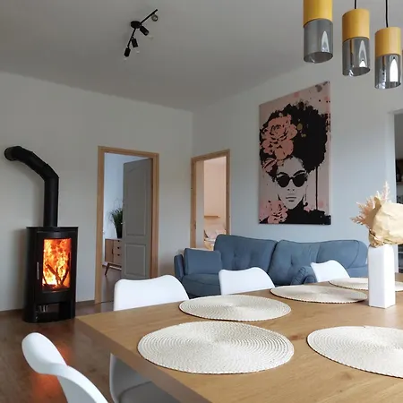 Hunor *